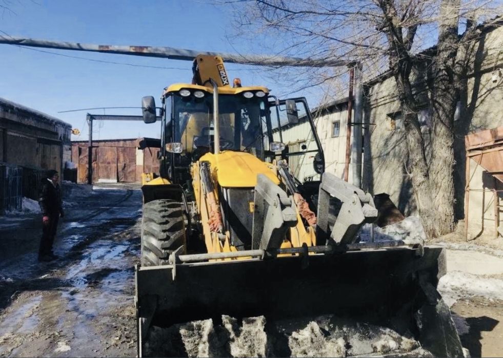 Услуги Экскаватор погрузчик, трактор ,септик,петушок 3в1 погрузчик