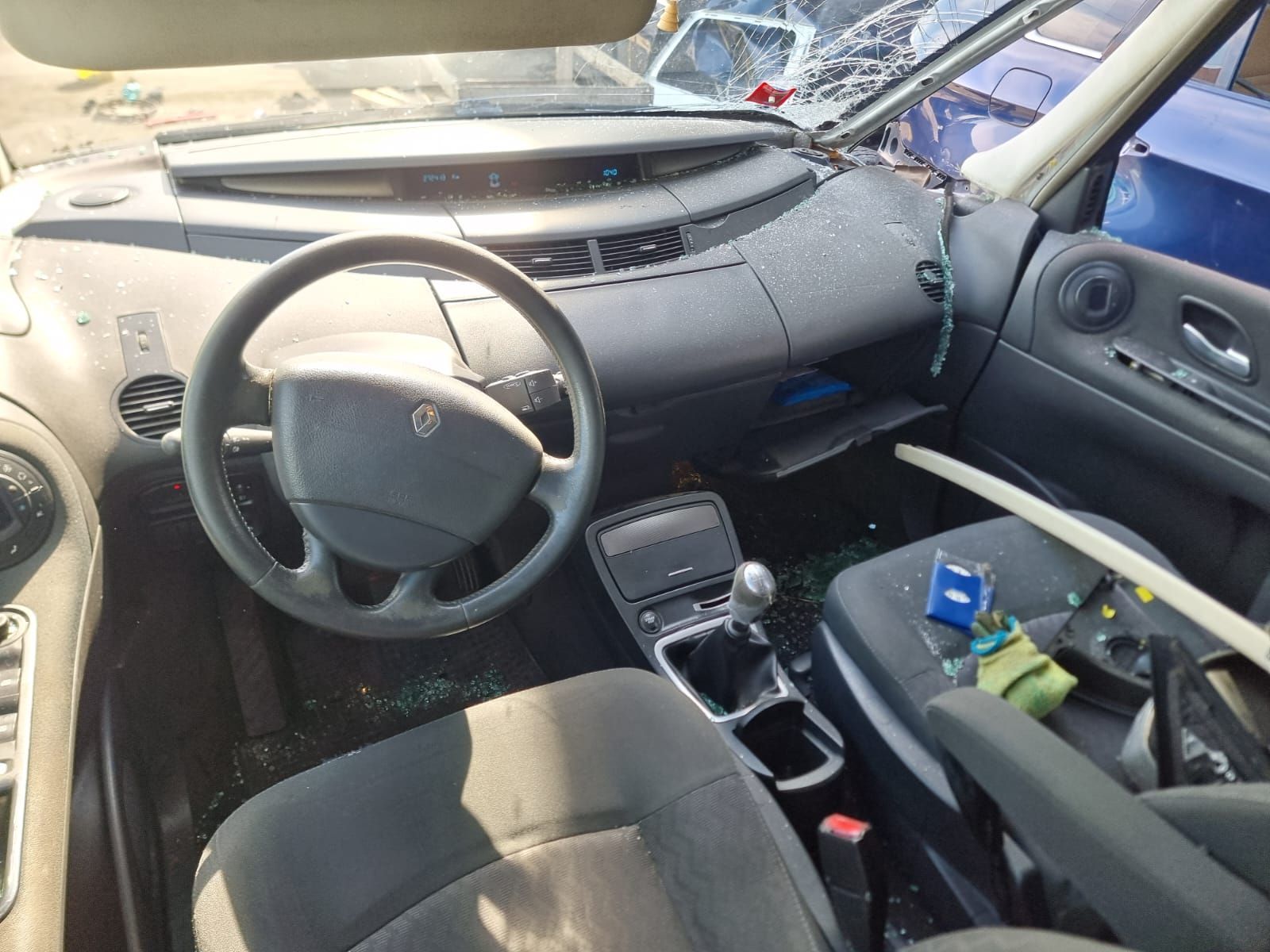 Dezmembrez Renault Espace 4 [facelift] [2006 - 2012] 2.0 dci M9R740