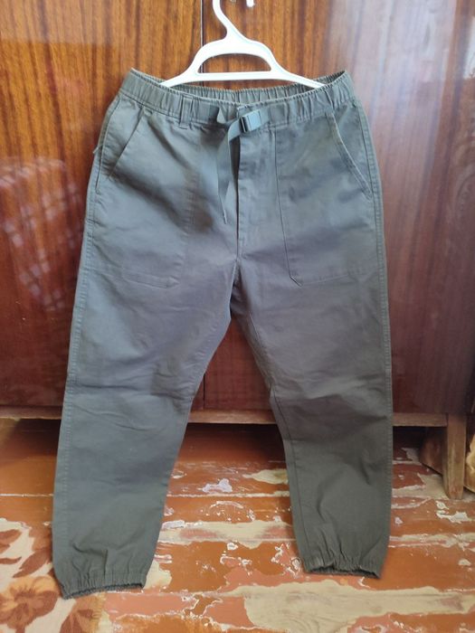 Брюки корейские, Выпущены в Индонезии