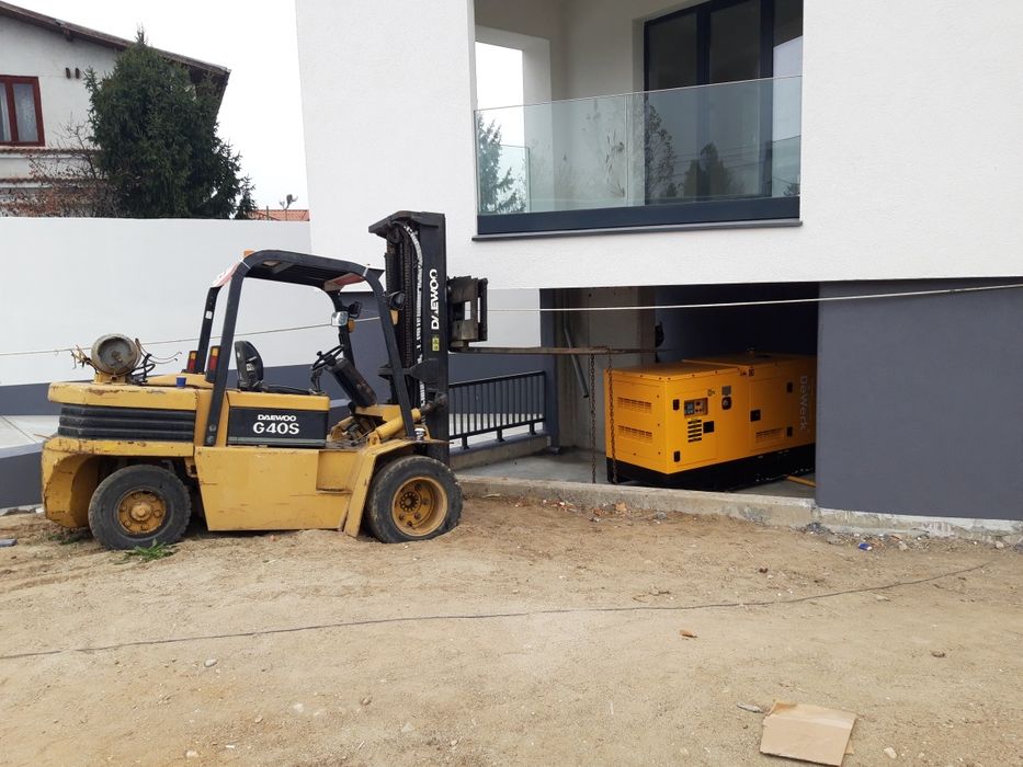 Închiriez Motostivuitor închiriere Sivuitor asiguram transport