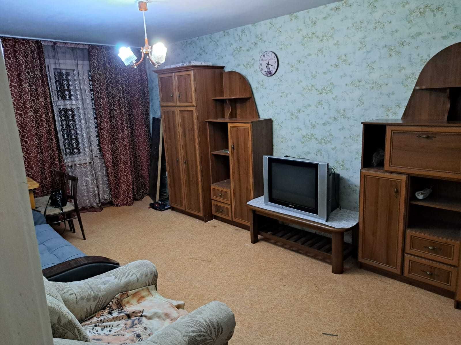 Сдам 1.5 на длительный срок