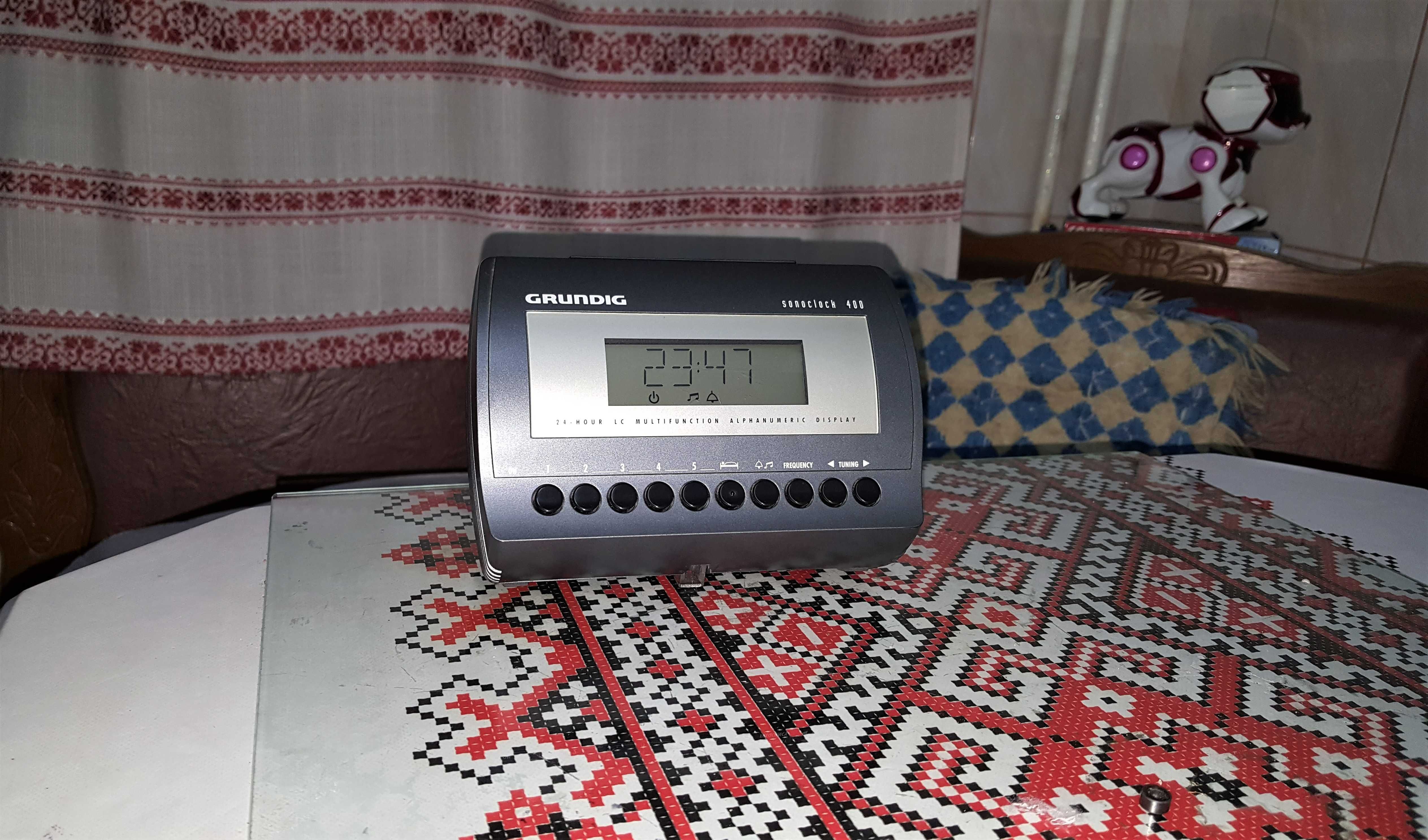 Radio cu ceas Grundig Sonoclock 400 nou (Germania)