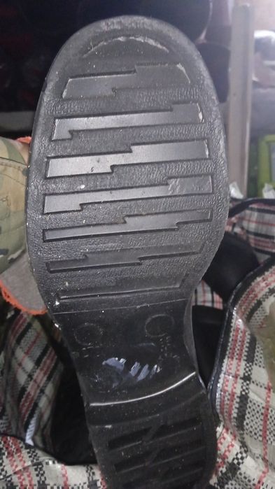 Сапоги резиновые рабочий, размеры 39-45, новые, звоните, пишите