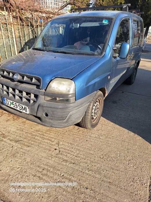 Vând Fiat doblo ,benzina