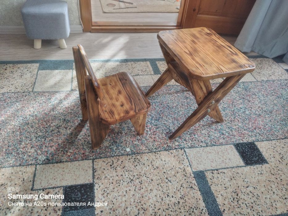Продам детский стульчик+столик для детей 2-5 лет