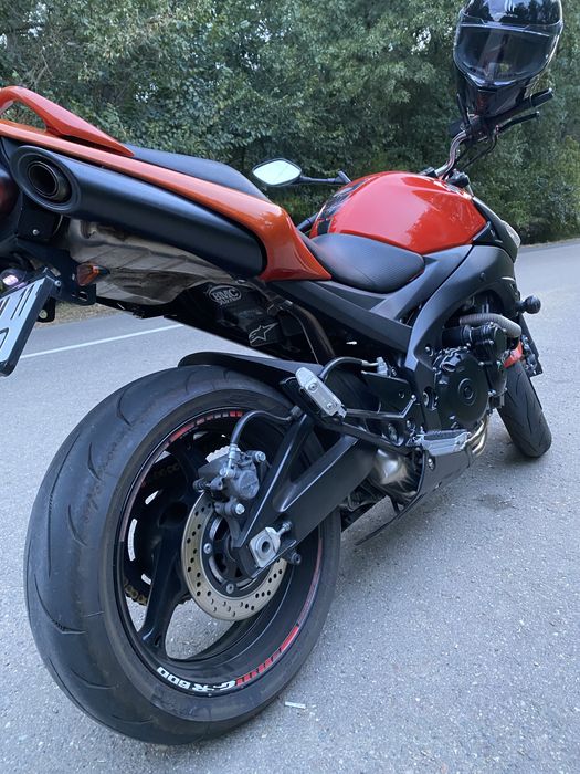 Suzuki GSR 600 2010