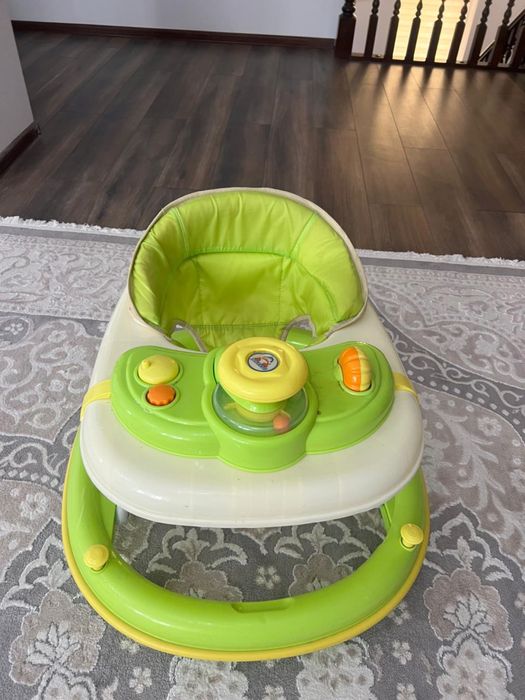 Продается детский ходунок