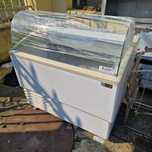 Frigider, Vitrina rece si calda expunere, vitrina bain Marie l