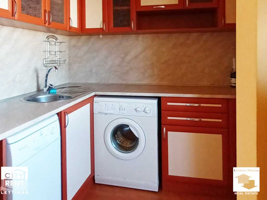 Дава се под наем Четиристаен апартамент в Велико Търново, Център - 110 кв.м за 440 € - Снимка #4