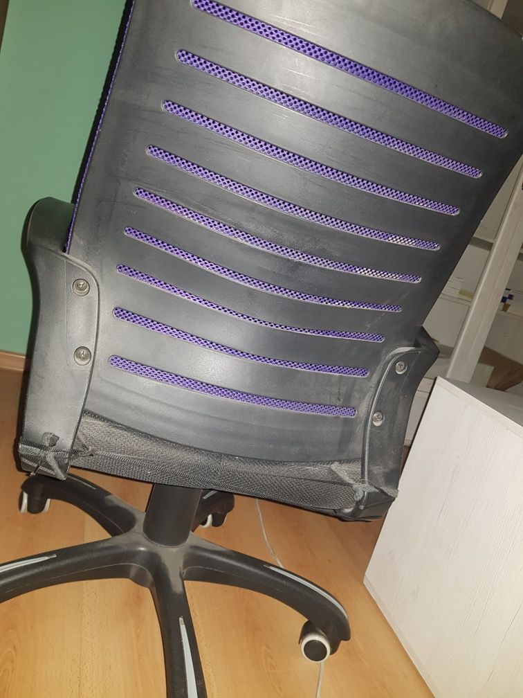 Кресло продам для офиса