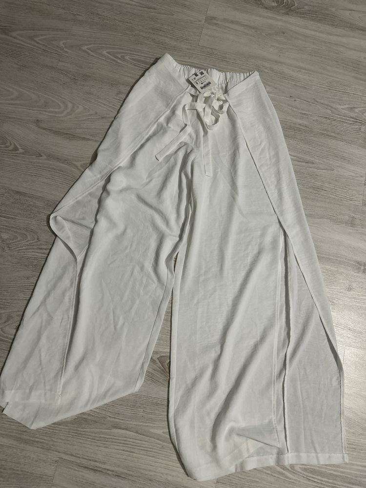 Pantaloni pareo Zara