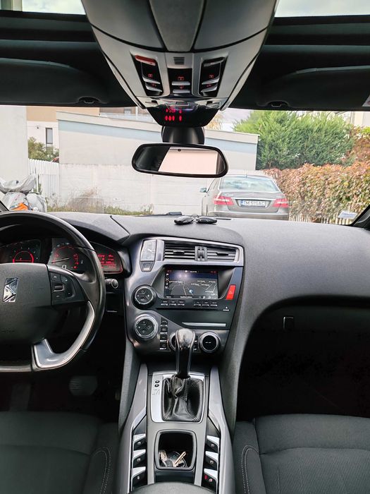 Citroen DS5 2016Euro6 20HDi180CPAutomatNaviXenonPanoramicKeyLesGoDenon