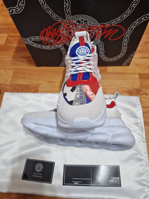 Adidași versace Chain