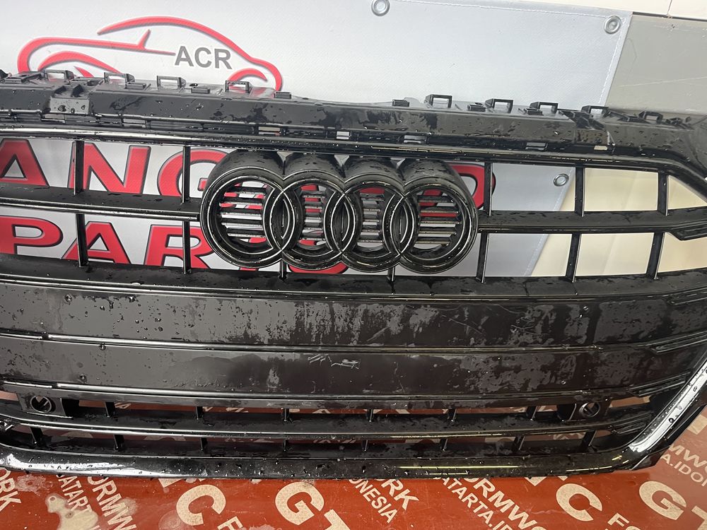 Решетка Audi A4 2018- S-line 2 бр