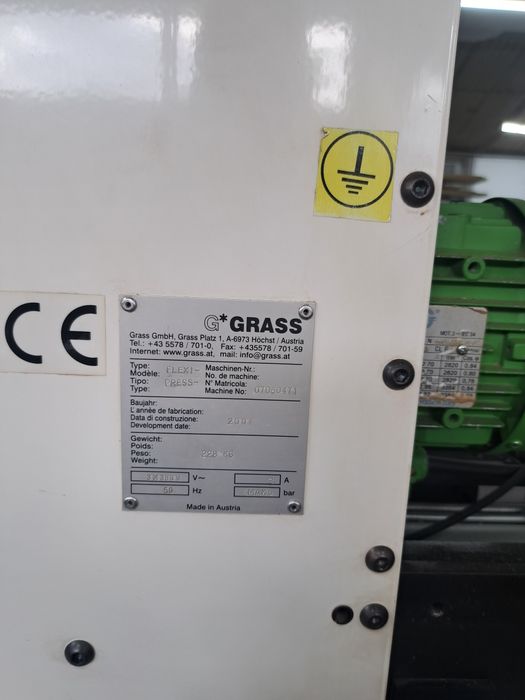 Пробивна машина GRASS FLEXIPRESS