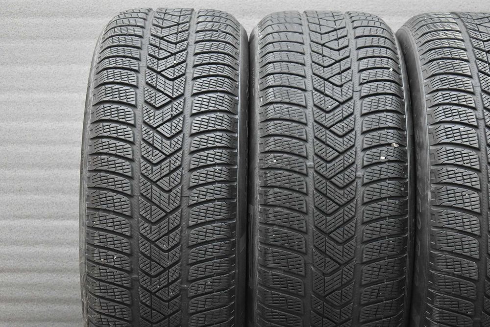 Зимни гуми 255/55/19 Pirelli