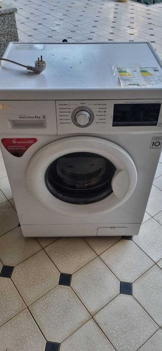 Продается Стиральная машина LG 6 кг