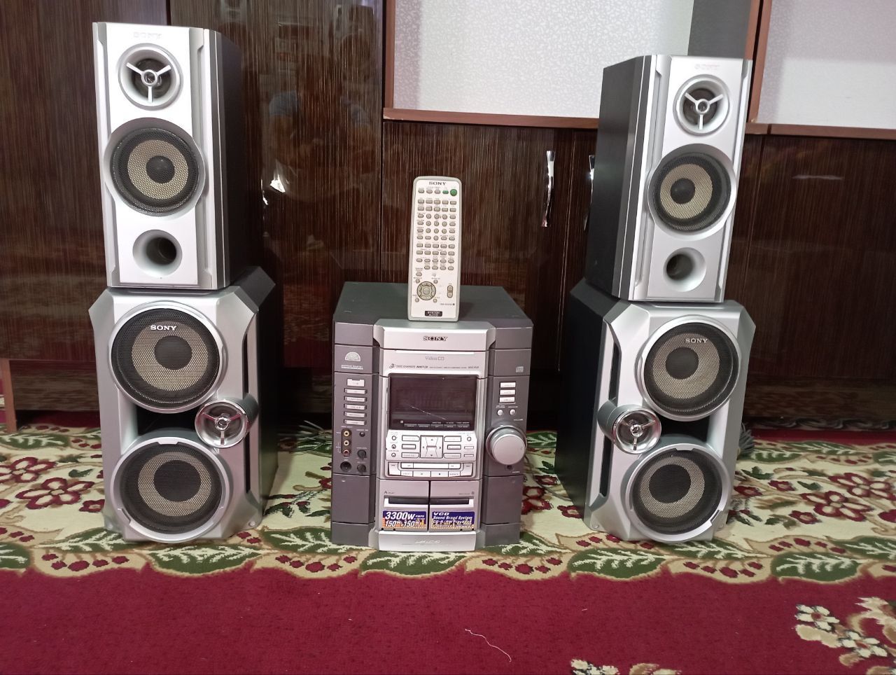 Muzikalniy sentr SONY