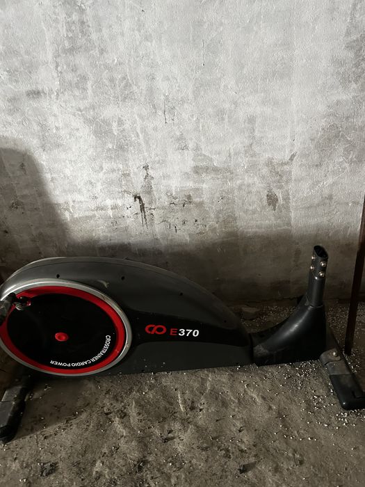 Эллиптический тренажер