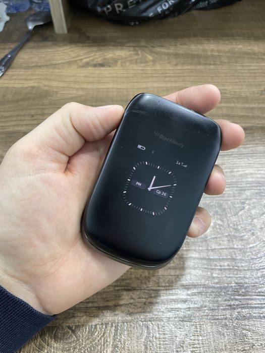 Black beryy sotiladi