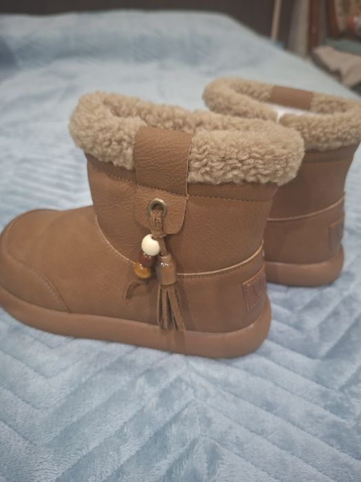 Продам детские сапожки