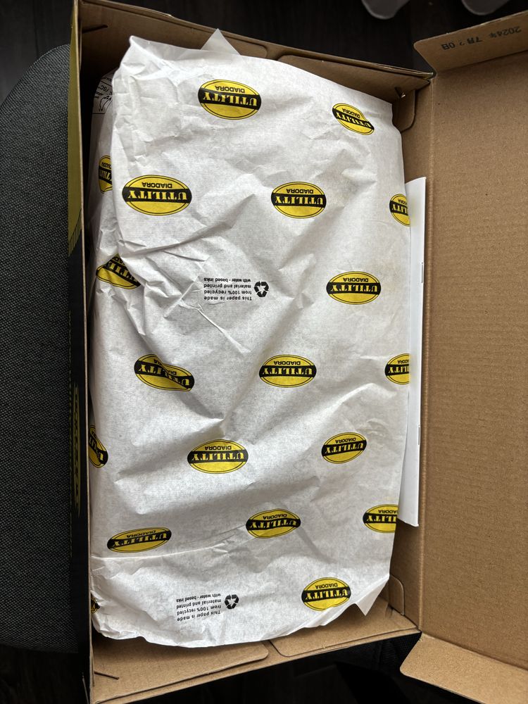 Спортни обувки DIADORA
