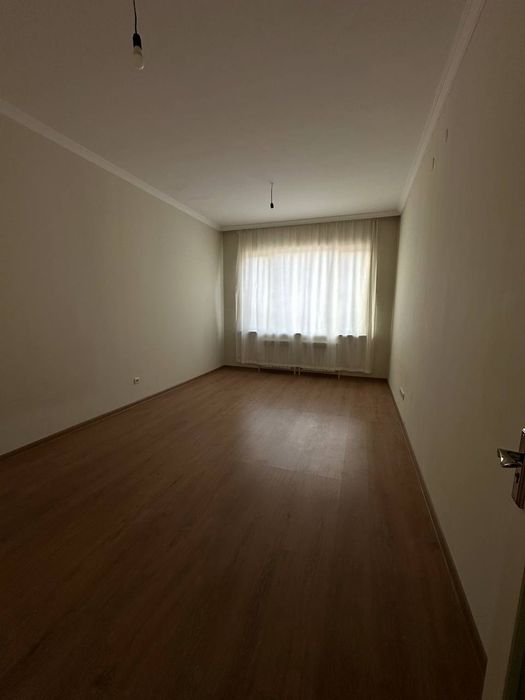 Oq tepa sohil bo'yida kvartira sotiladi