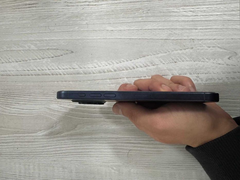 Iphone 15 pro max Albastru