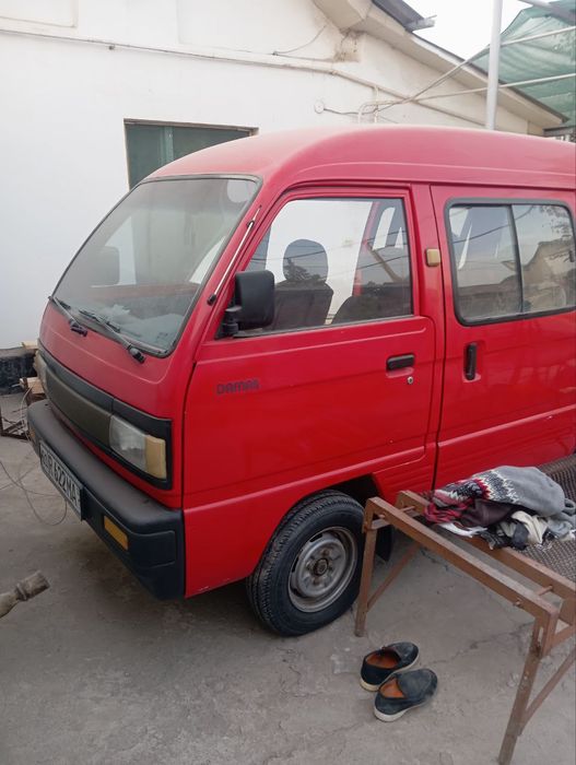 Дамас сотилади нархи келишилади