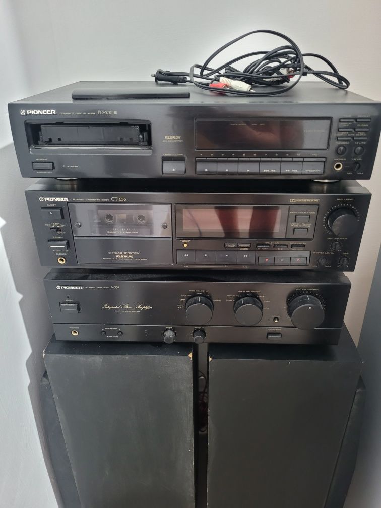 Pioneer Amplificator și Compact Disc Player