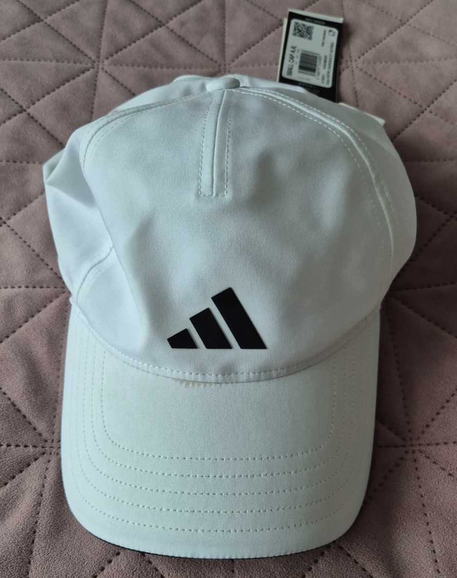Sapca Adidas noua