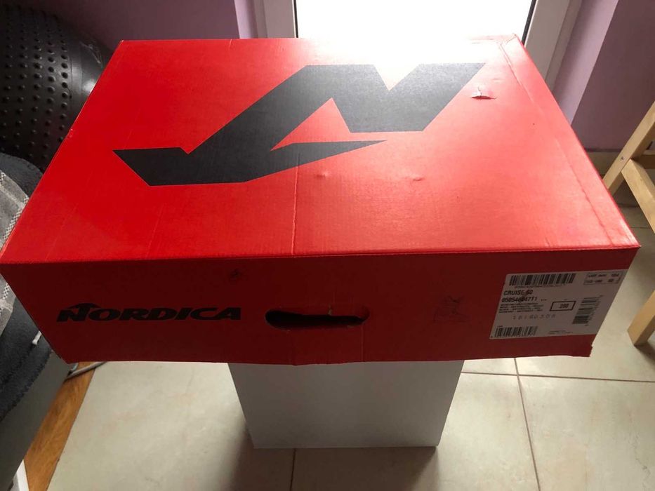 НОВИ СКИ обувки-ботуши NORDICA  CRUISE 60  28.00- 44 -45 номер НОВИ