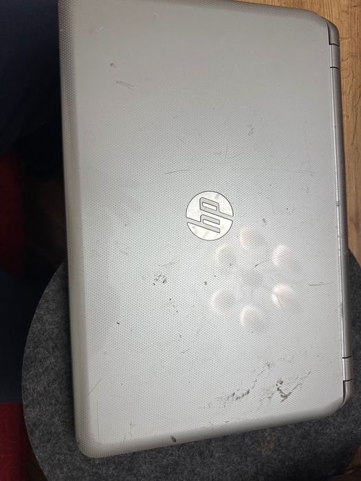 Лаптоп HP 15-n031sg