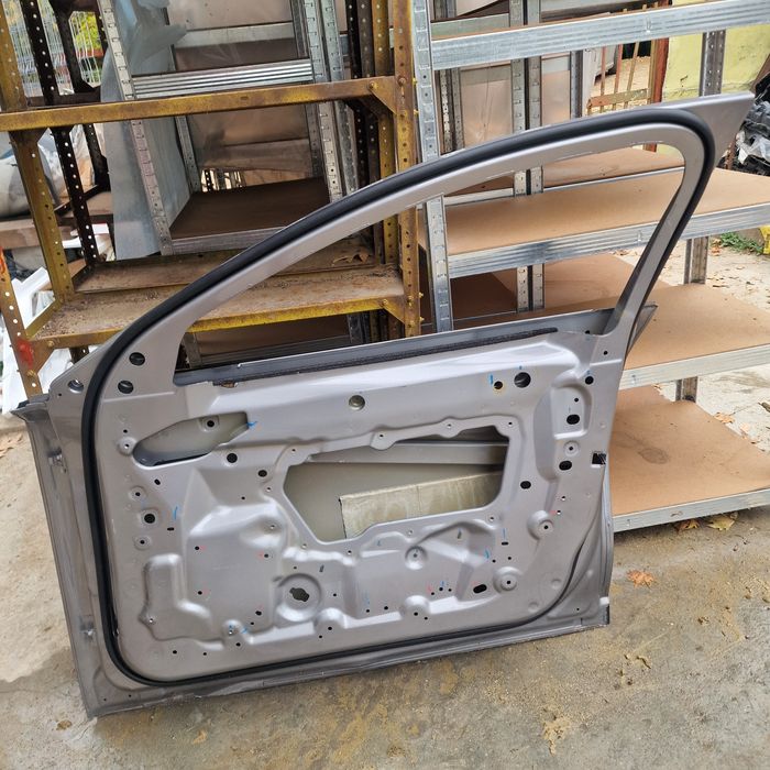 LUCID AIR 2023 предна дясна врата