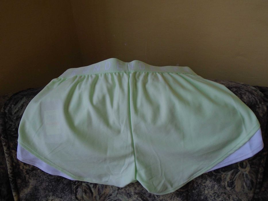 Pantalon scurt dama marca under armour