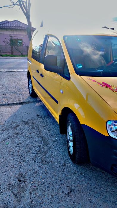 Caddy 2009   import germania