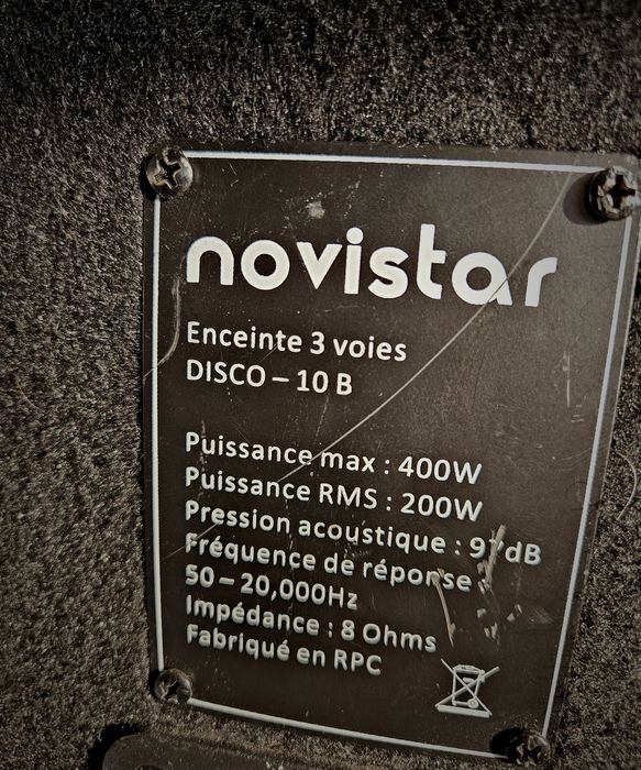 Vând boxe si amplificator cu mixer