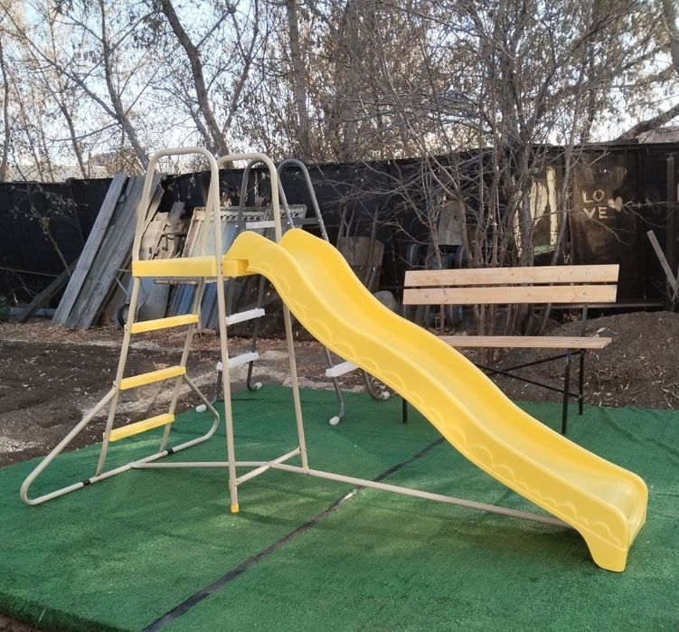 Горка детская жёлтая
