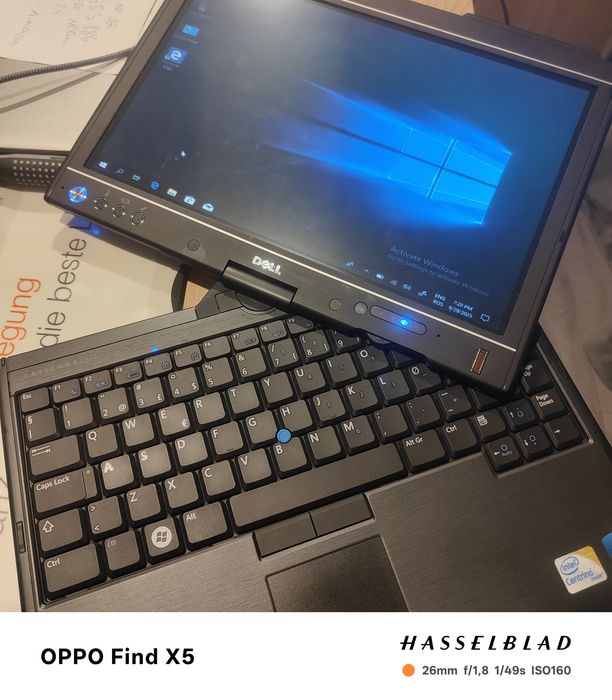 Dell XT2 display rotativ ideal tester auto