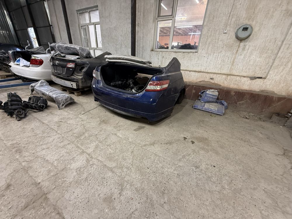 Задний часть Камри 40 45