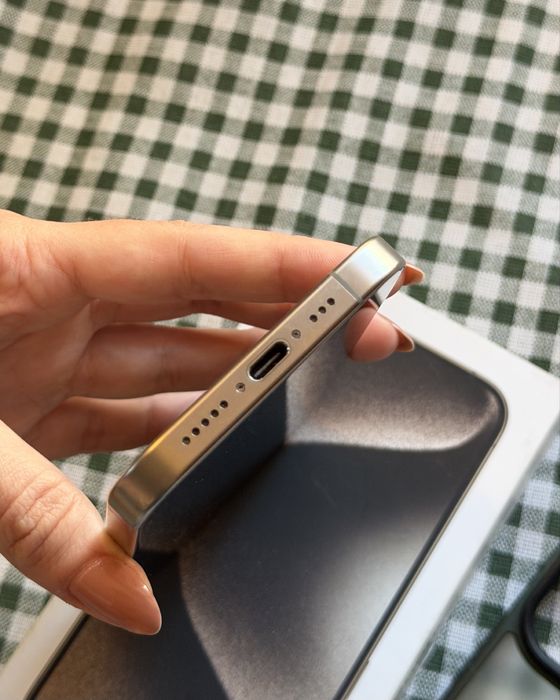 IPhone 15 PRO, 128GB, natural Titanium