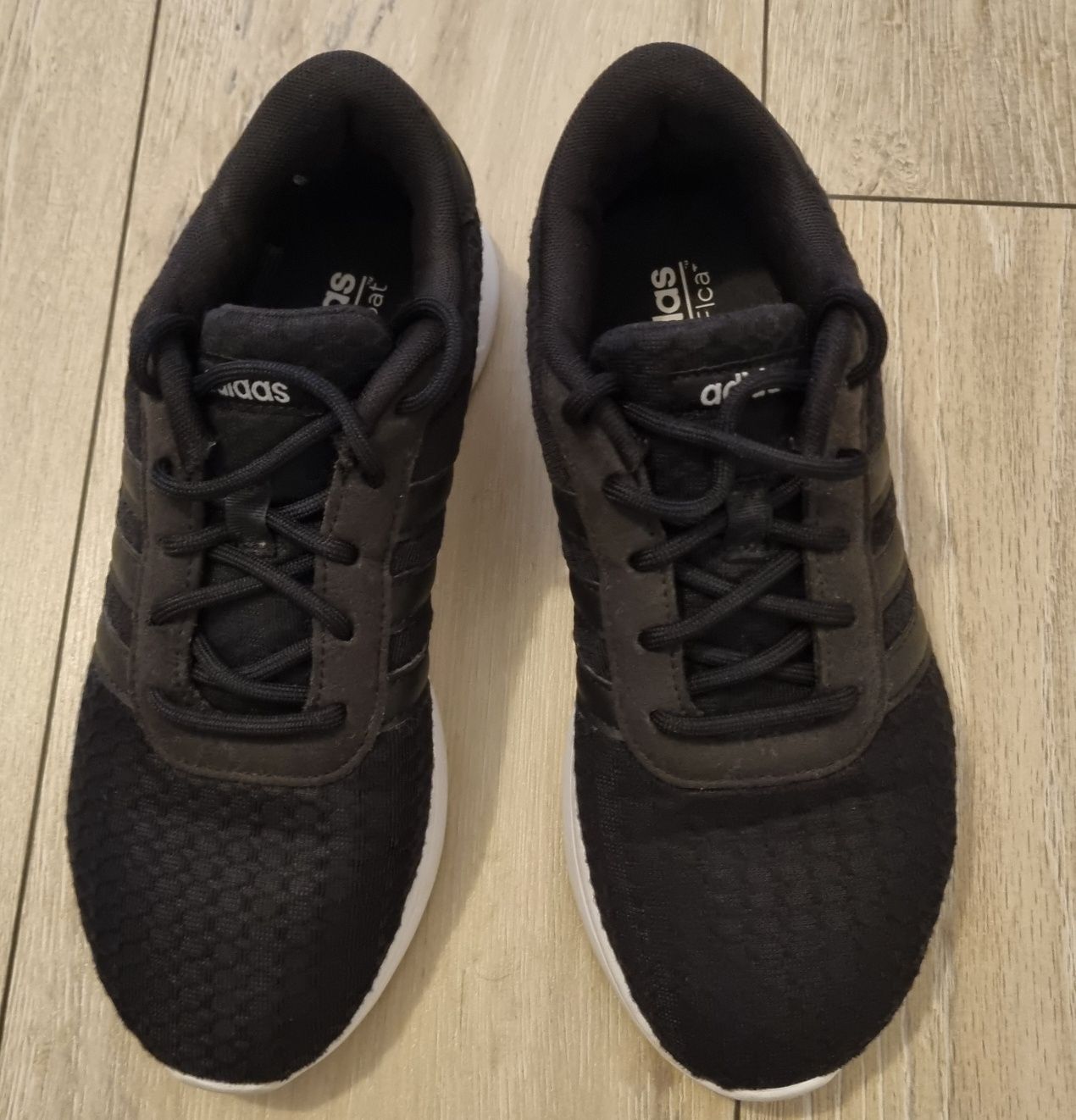 Pantofi sport Adidas 36.5