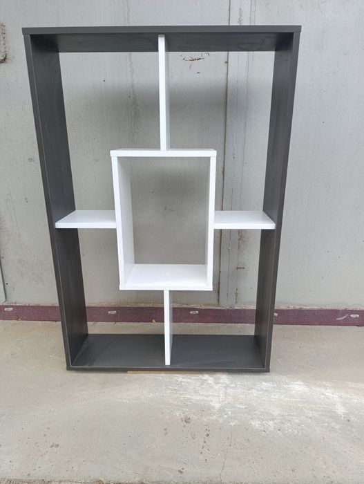 Стулья разные в отличном состоянии.кресло качалка в идеальном состояни