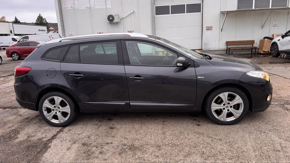 Renault Megane3 BOSE 1.5DCI 2012