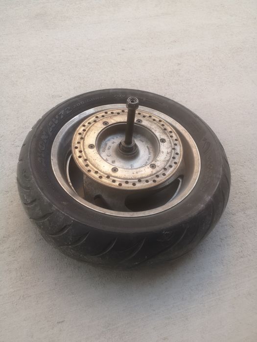 Задна джанта за хонда втх 1800