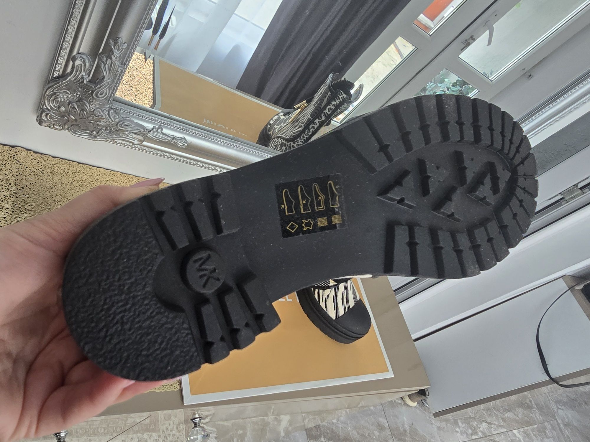 Ghete primavara textil Michael Kors