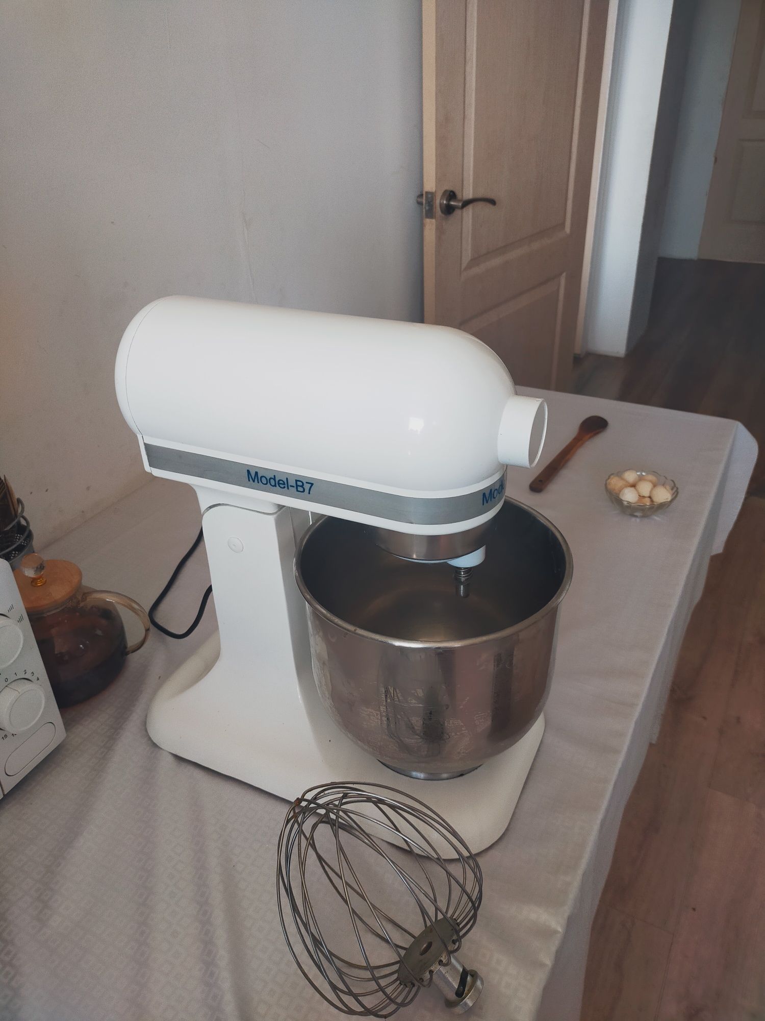 Срочно продам миксер