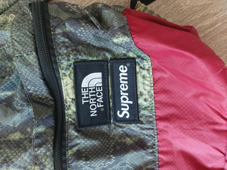 Раница the north face supreme