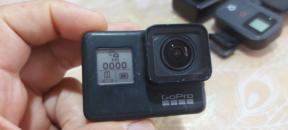 Продавам камера GoPro 7 Black