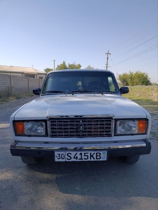 Vaz 2107 sotiladi holati zo'r 2008 yili